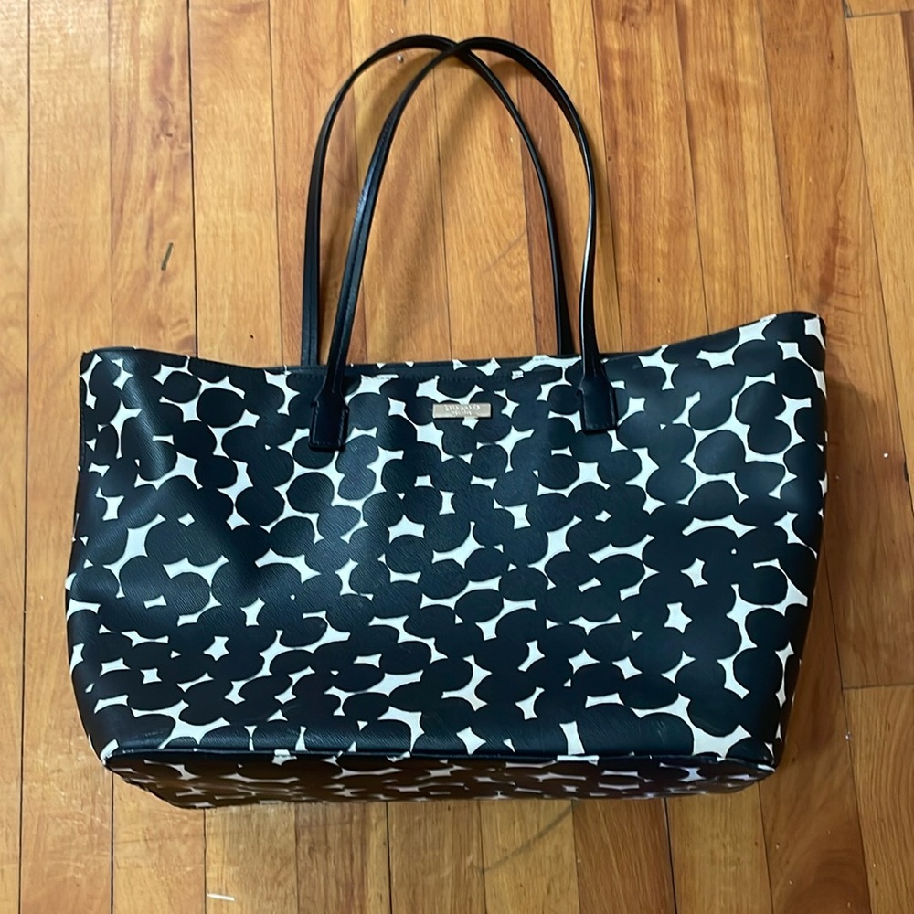 Kate Spade ♠️ Black and White Polka Dot Tote Size Large